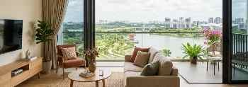 Lucerne Grand Condo is located next to Lakeside MRT station